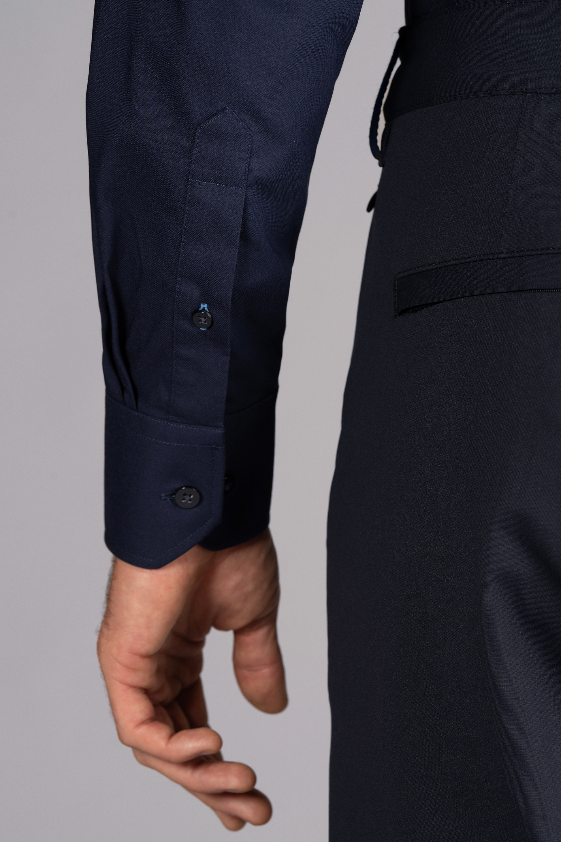 Leader Non-Iron Solid // Navy