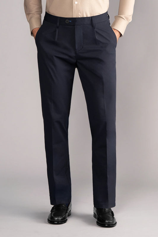 Performance Pleated Pants // Navy