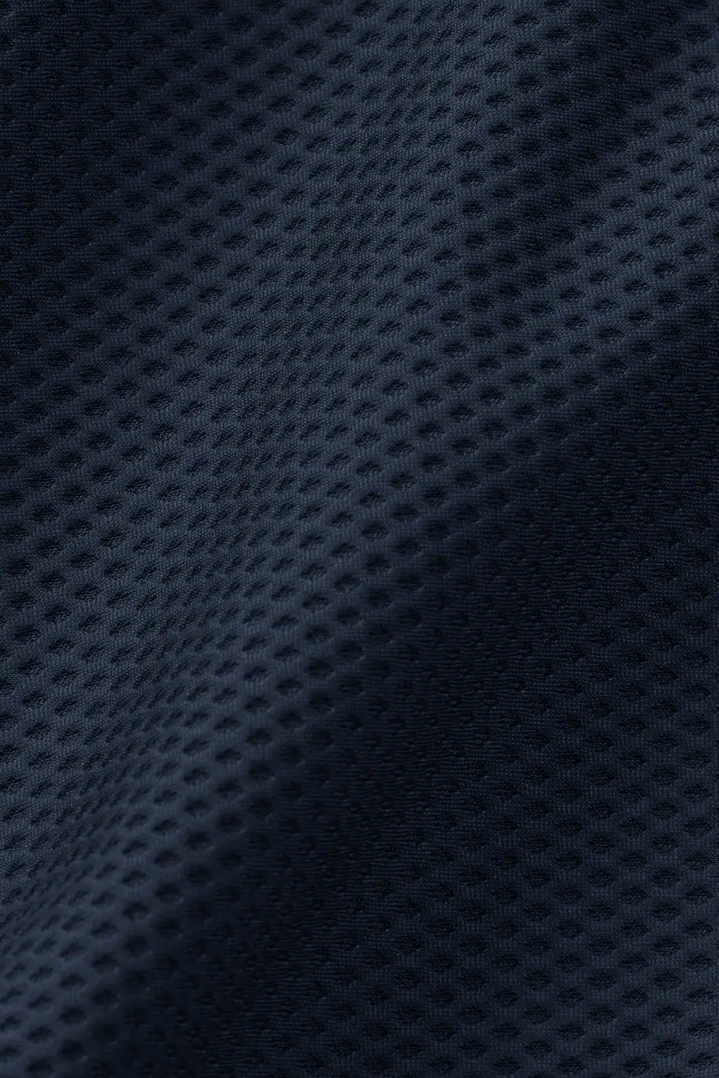 Air Quarter Zip // Navy